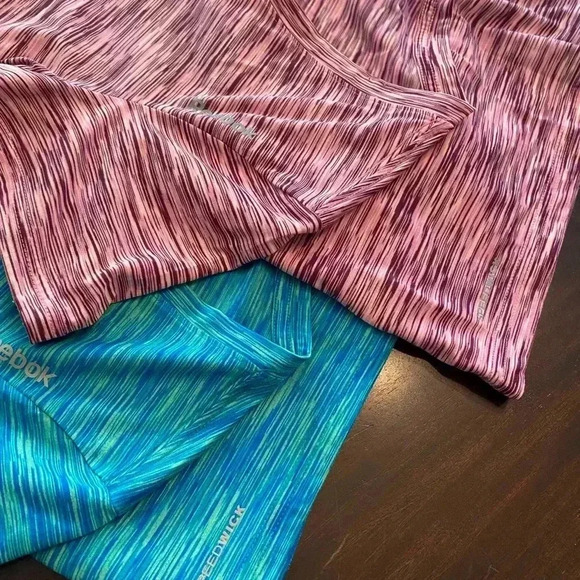 Bundle of Reebok speedwick athletic tops - Picture 2 of 2